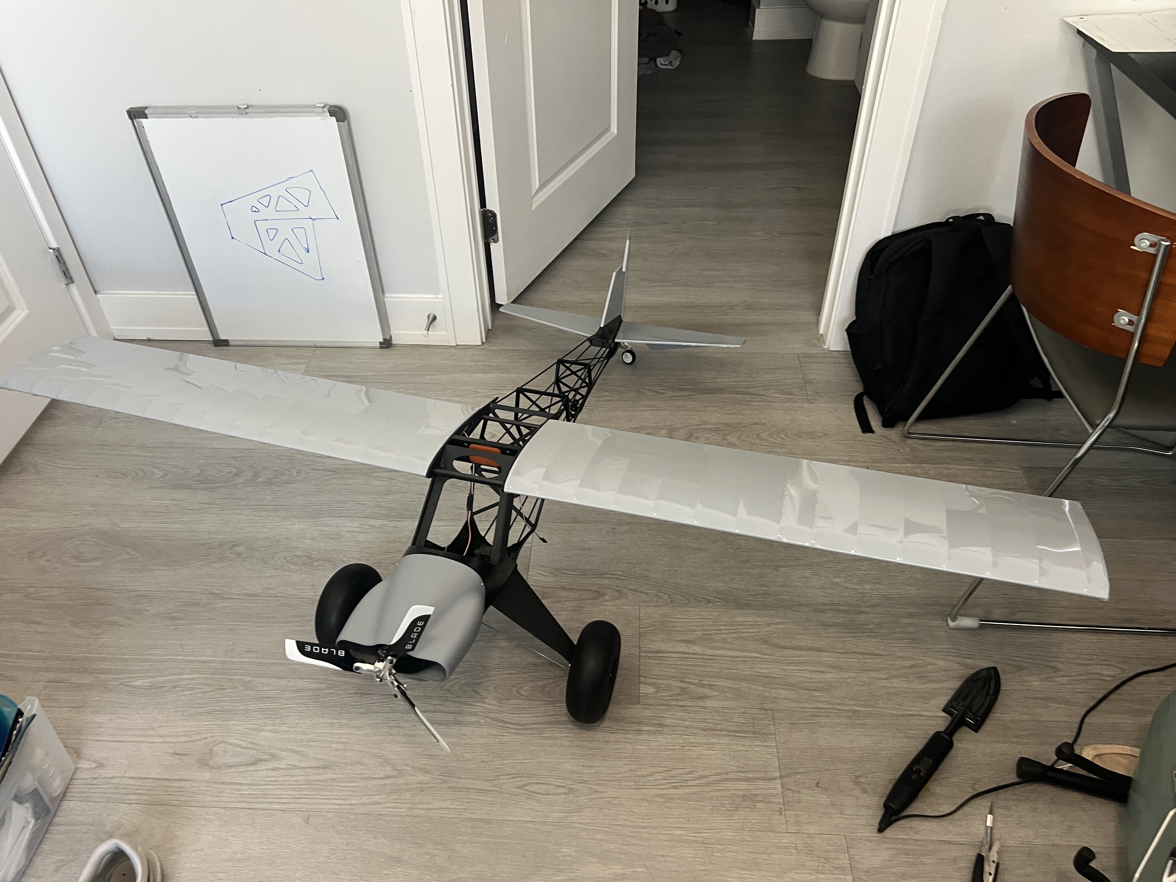 Lightweight Carbon Fiber STOL Airplane