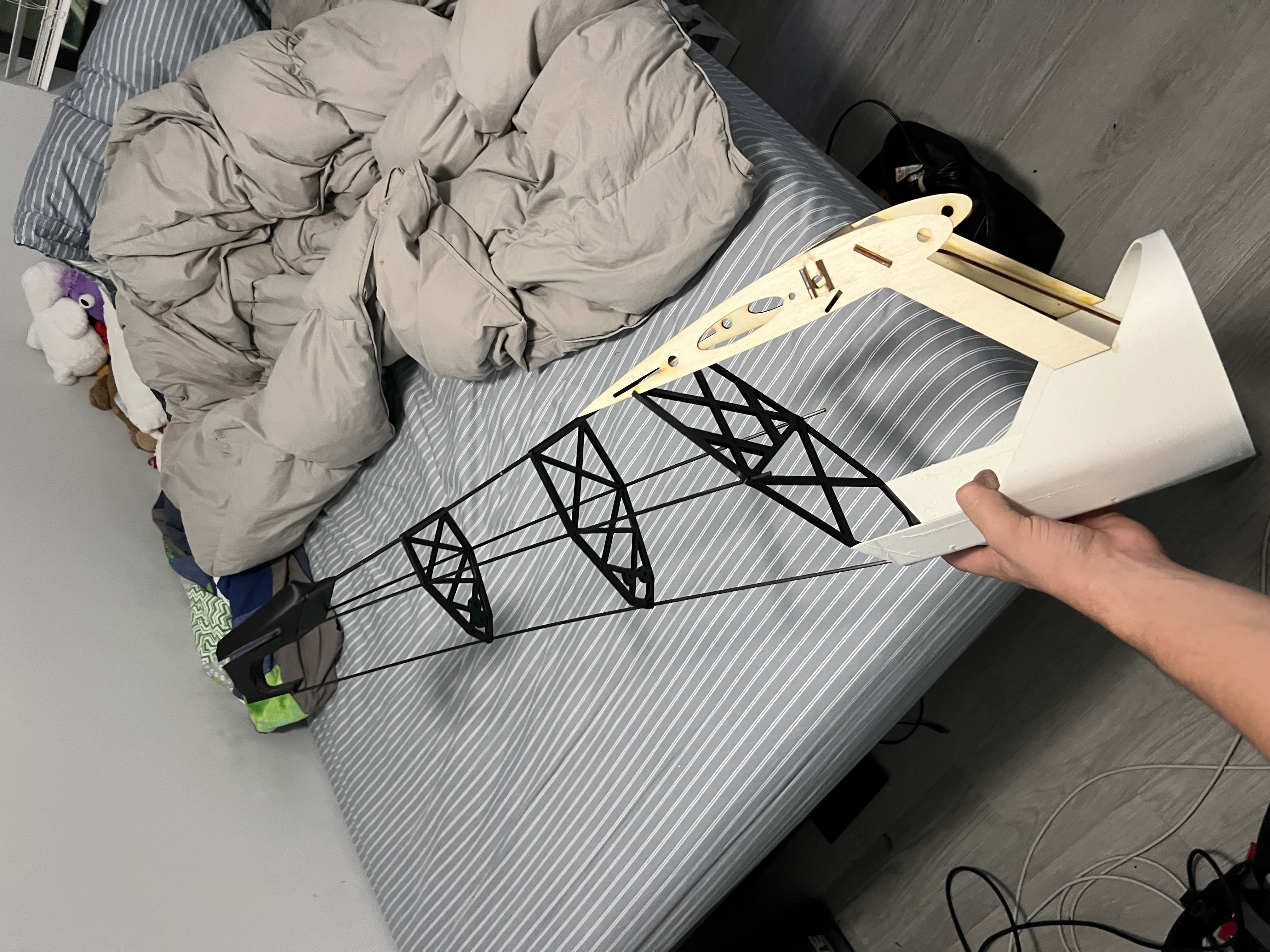 Lightweight Carbon Fiber STOL Airplane