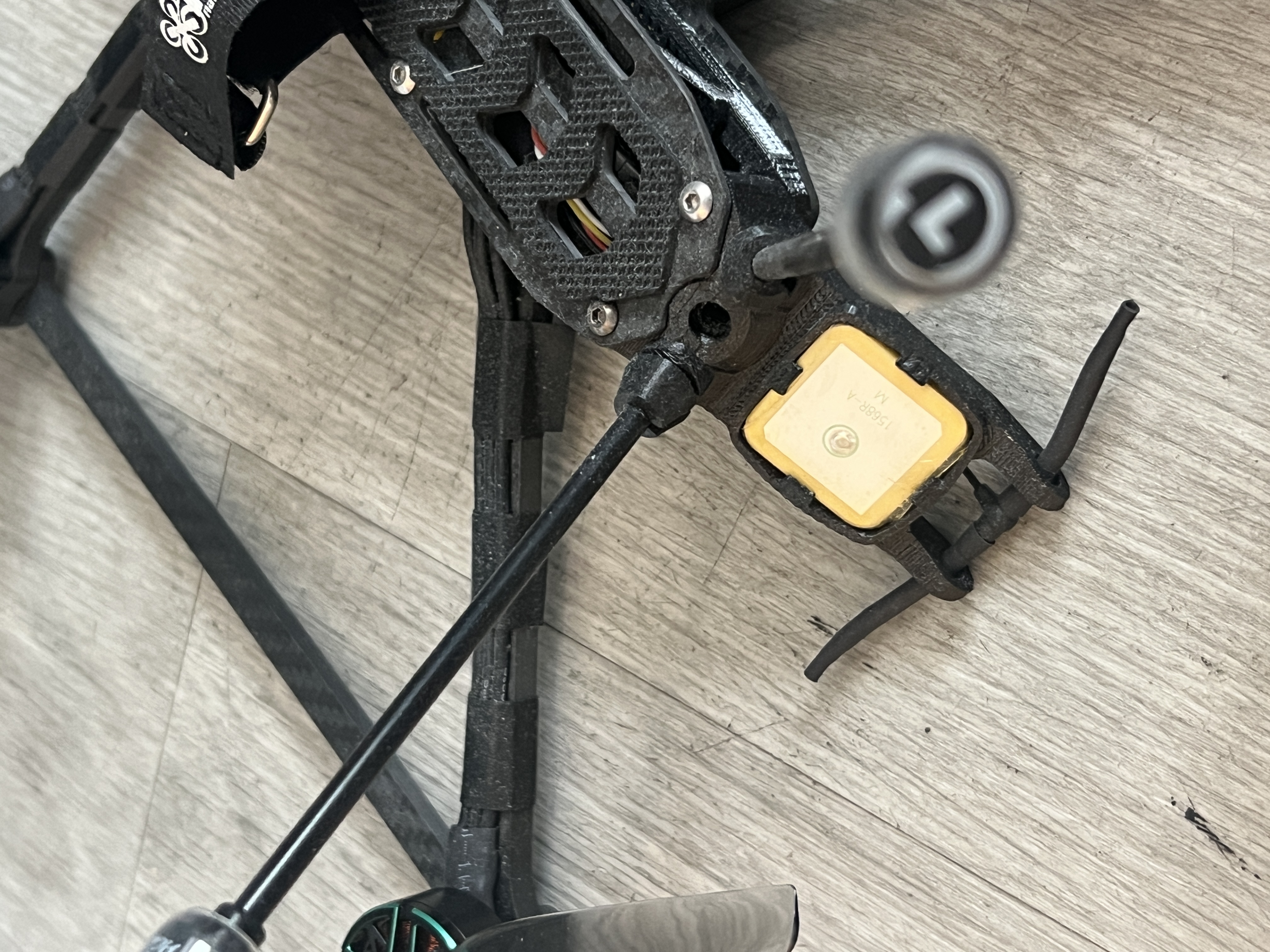 Long-Range FPV: A 10-Mile 7-Inch Build